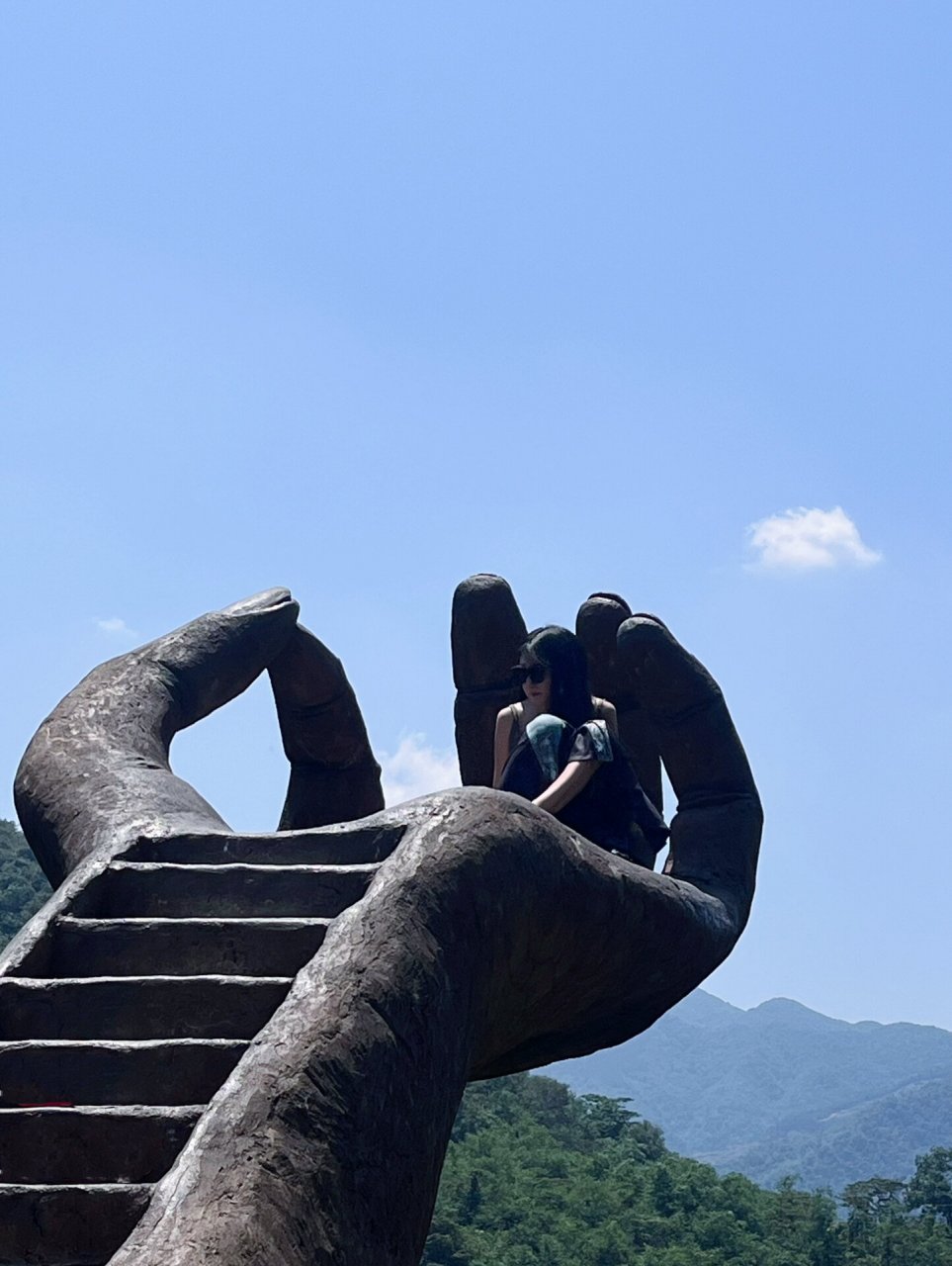 广东清远的这个佛手想去了两年这次终于去了 天气太热了一定要做好