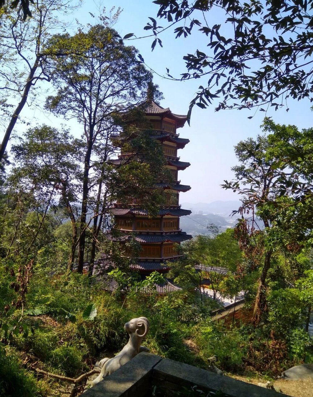 江门叱石成羊:黄大仙传奇 广东江门叱石风景区历史叱石风景区位于广东
