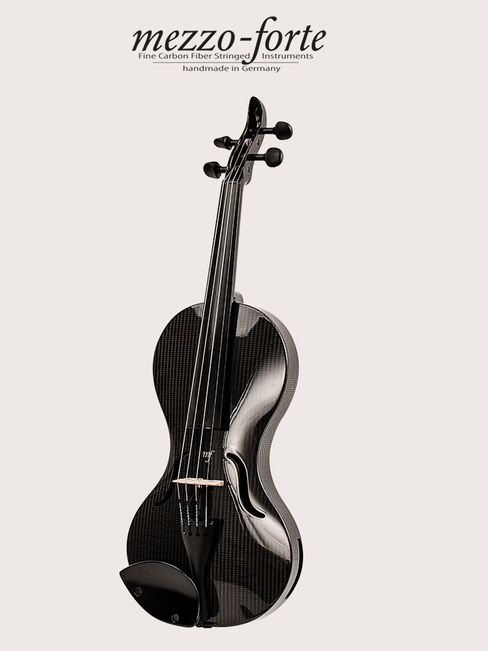 解析——黑科技碳纤维小提琴 "小黑"解析时刻 碳纤维提琴与木琴不同的