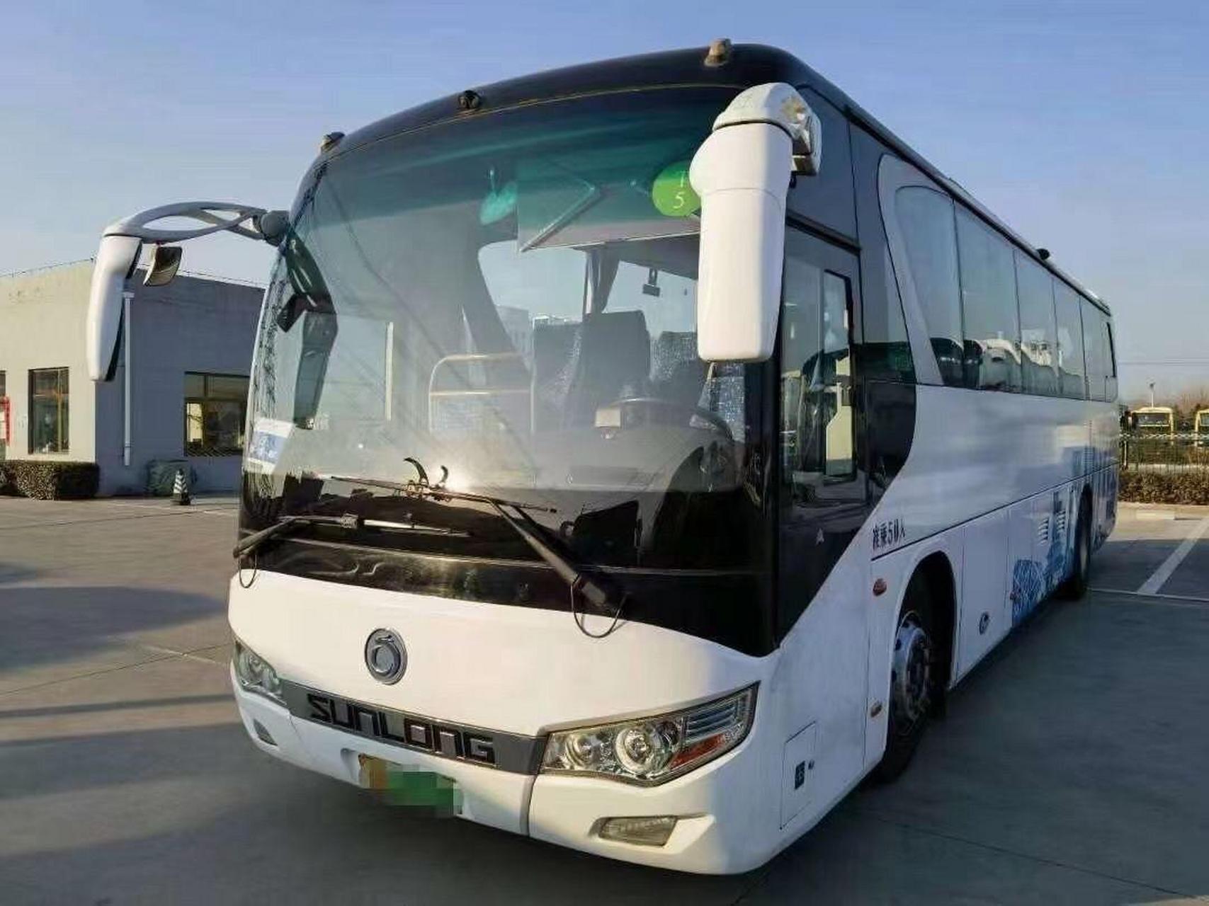 申龙50座新能源客车,宁德时代电池,宁德时代170度电池,带电池加热