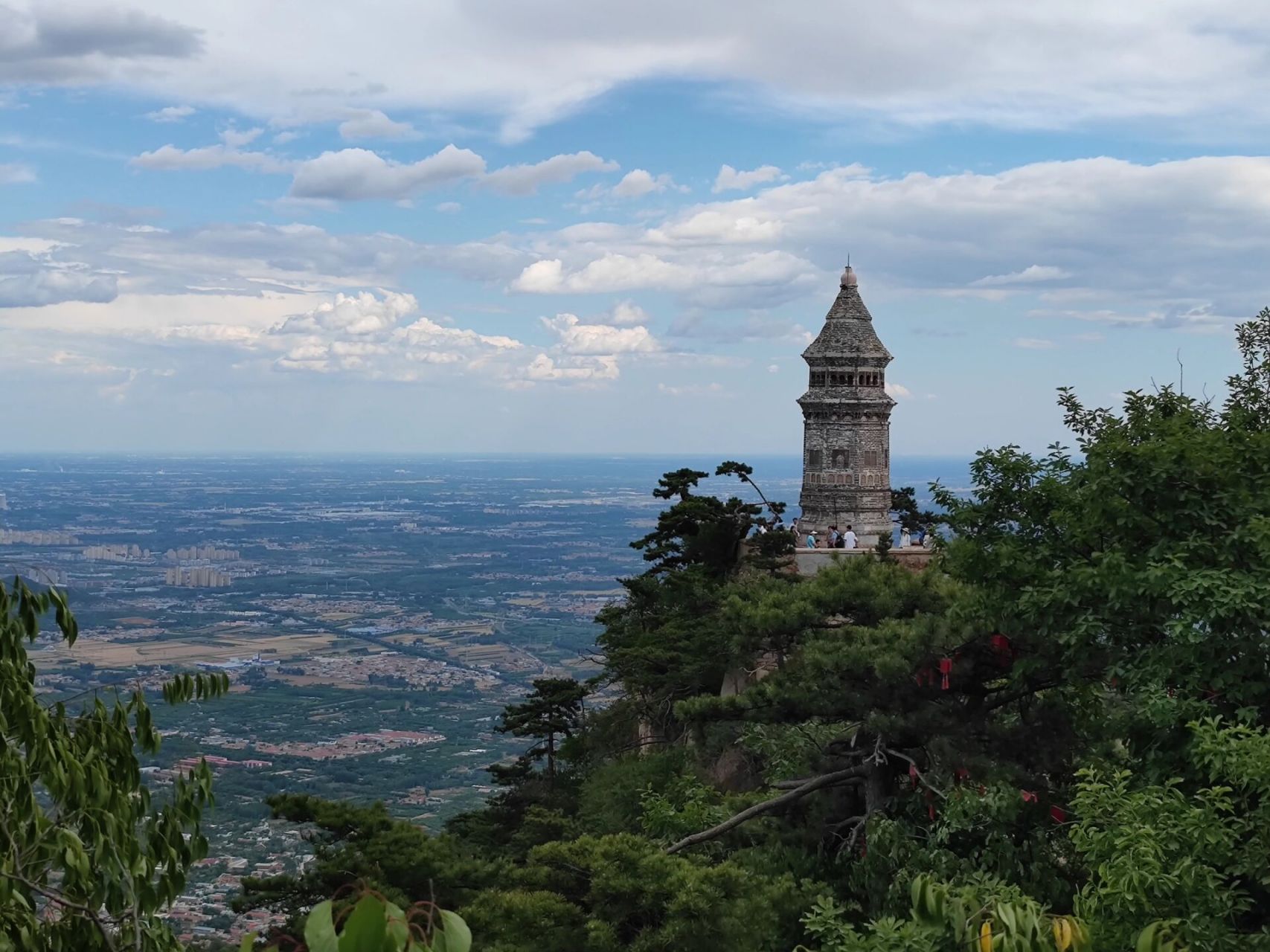 天津盘山一日游 关于路程:早晨七点多从北京出发,乘坐一小时火车到达