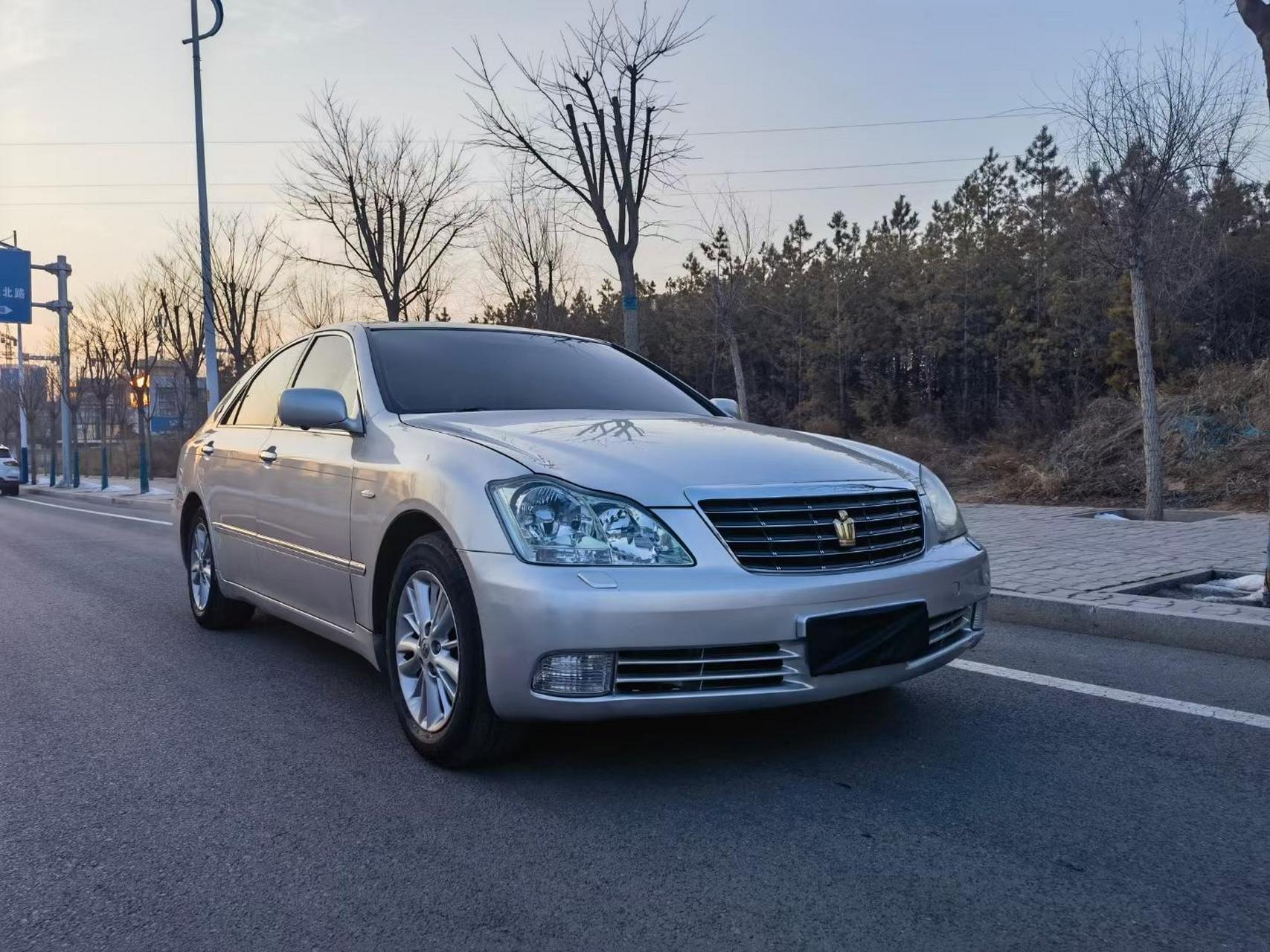 5金标,一代金典,16万公里,桃木内饰,电动座椅带加热,天窗,配置丰富