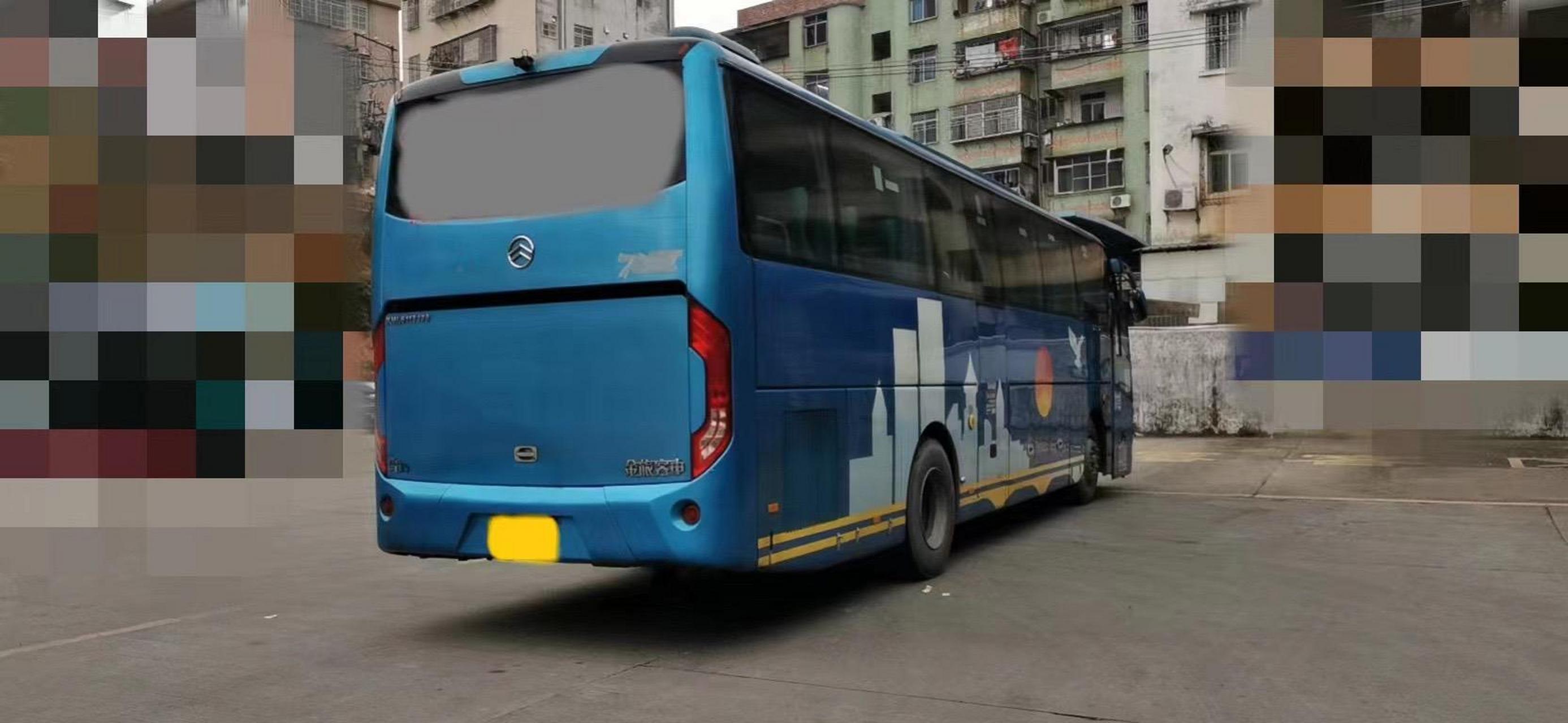 厦门金旅6113j78, 2014年1 2月,47座,原车漆,潍柴wp7· 300e40国四