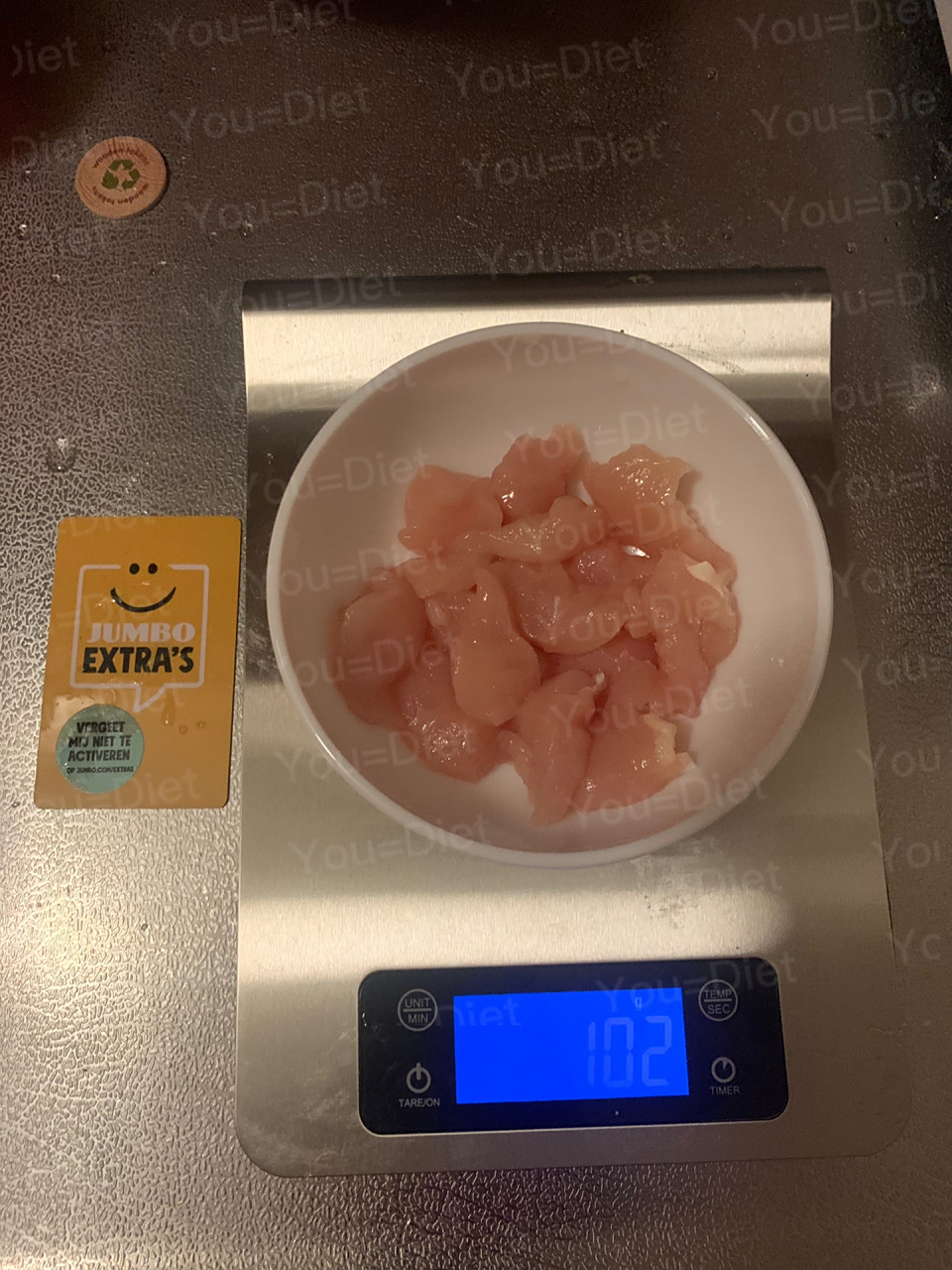 100克鸡胸肉的热量是多少04 100克鸡胸肉的热量约为184大卡 75