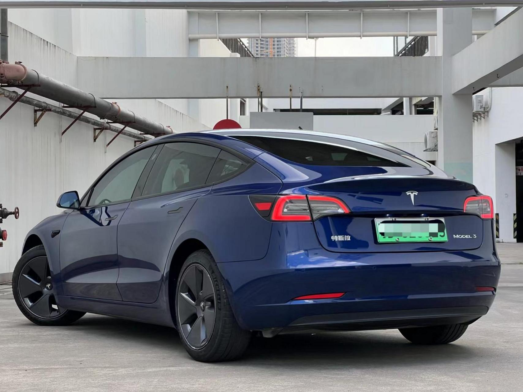 特斯拉 21款model3 标准续航后驱升级版