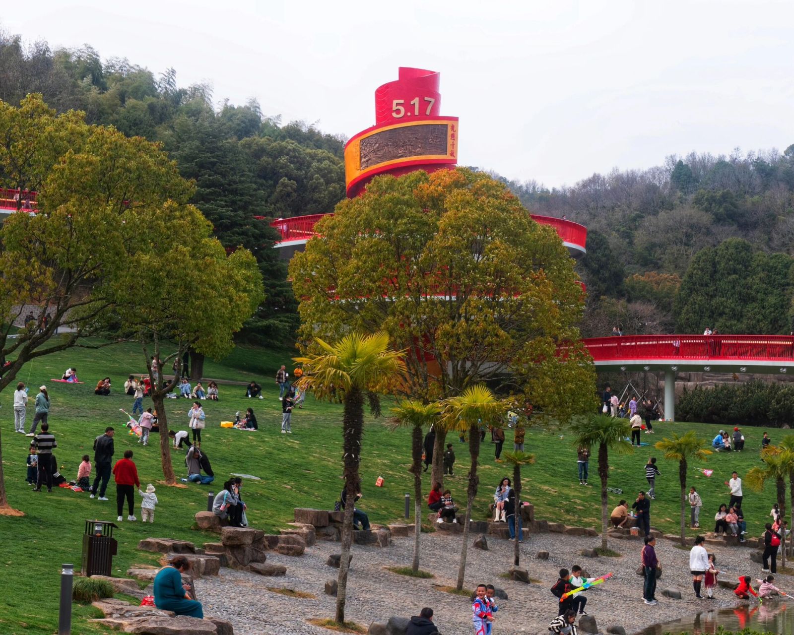 定海海山公园 定海海山公园超大草坪,周末放松宝藏点.