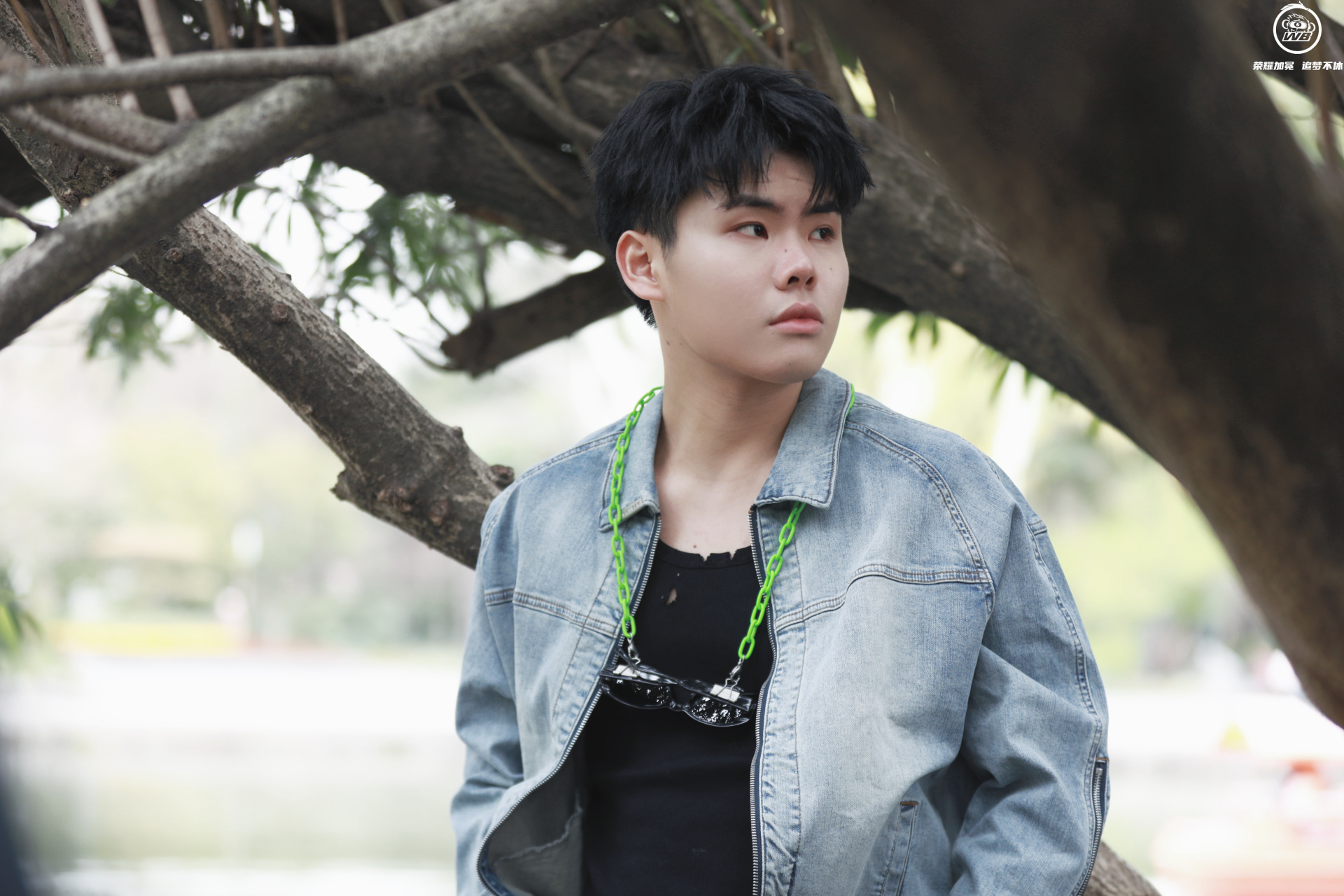 乔兮少年感杂志首封#  北京wb乔兮 x 《shimo时髦青年》四月封面俊父