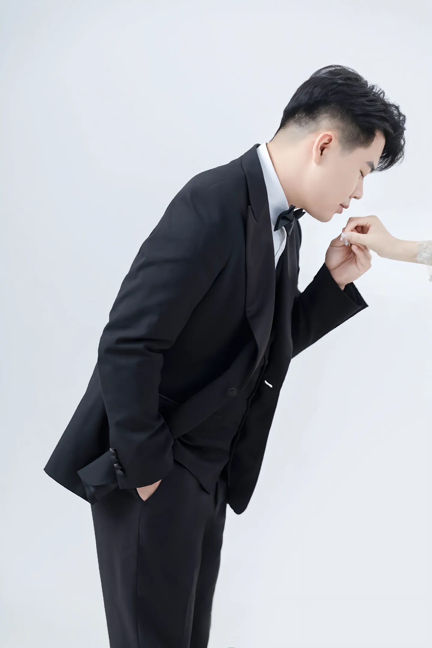 我的宝贝女儿马上就要出嫁了,爸妈既高兴又万般不舍