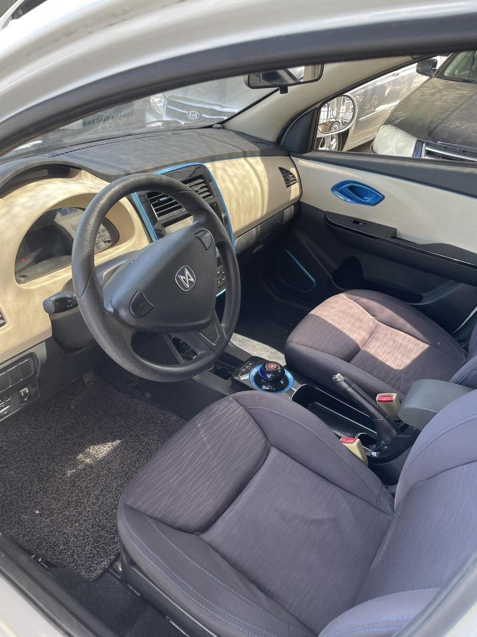 准18年江铃e160电车,续航152公里,4万多公里,旋钮档,带导航倒车影像