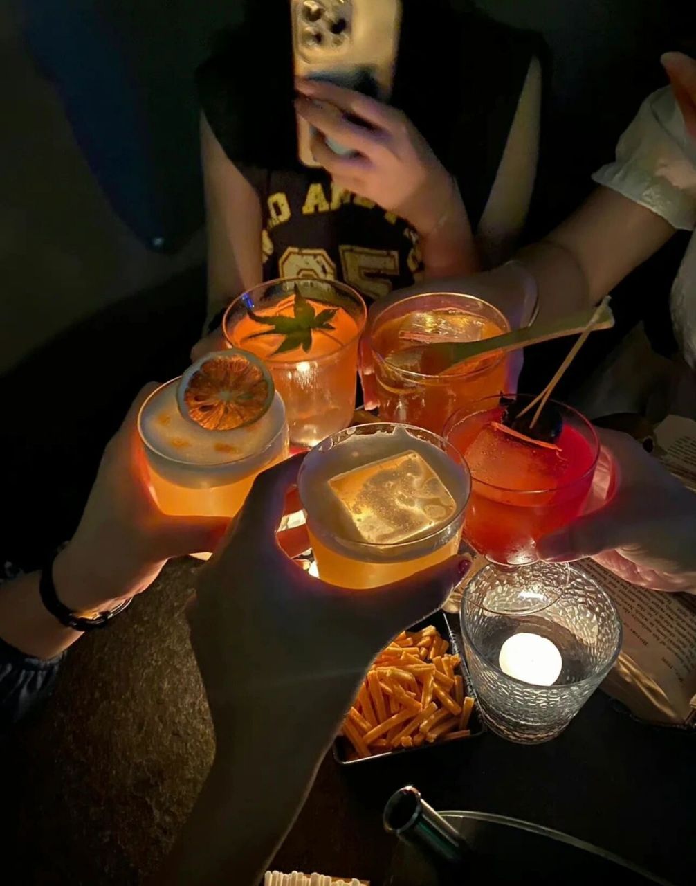 疲惫的生活加点微醺00喝酒·聚会朋友圈文案 1 06 08ˋ7307