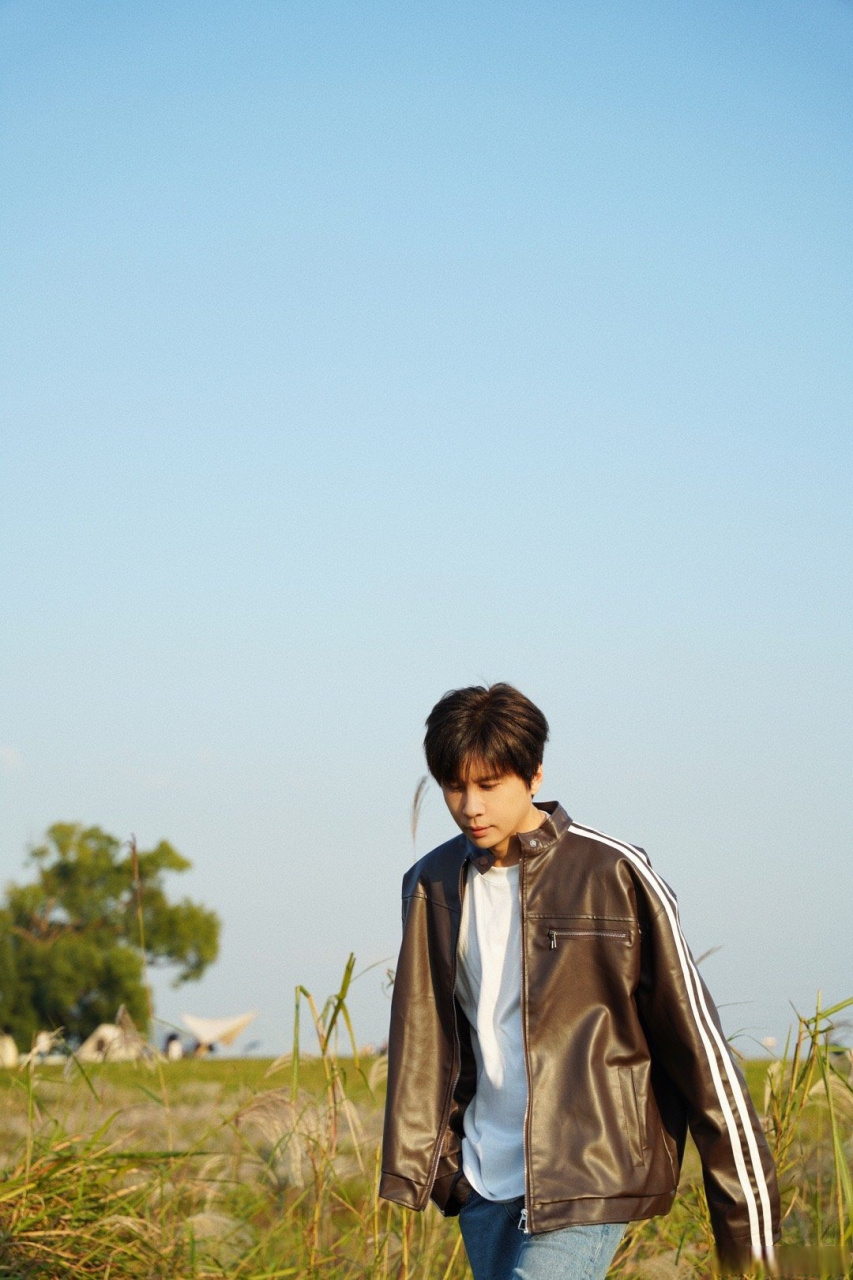 今日份挑战美拉德穿搭今日穿搭(ootd)#李智楠