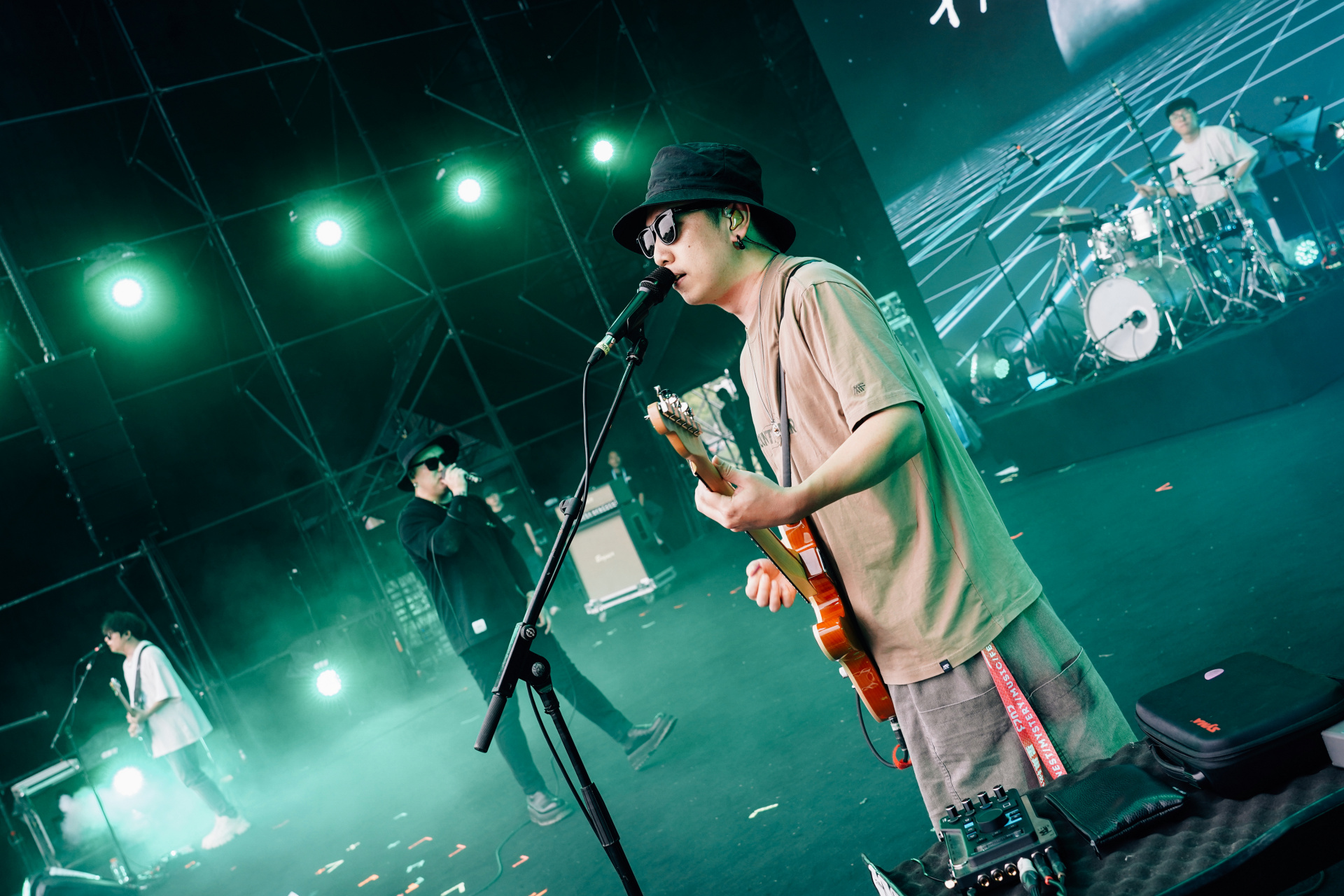 今日成都 #星巢秘境音乐节# ,在天黑之前说声"晚安",要做个好梦.