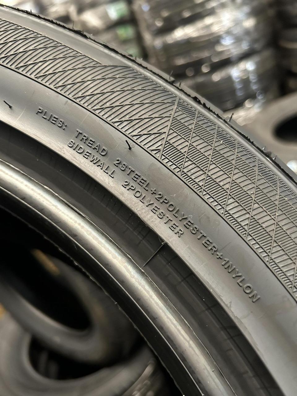 康佩森25545zr19  rs26高性能轮胎 载重系数:104 速度级别:270km/h 3t