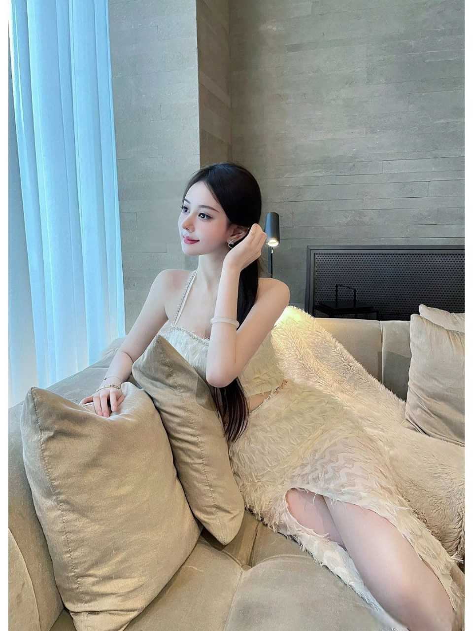 上海 气质模特 我场地选好了,能同意你就过来运动吧!