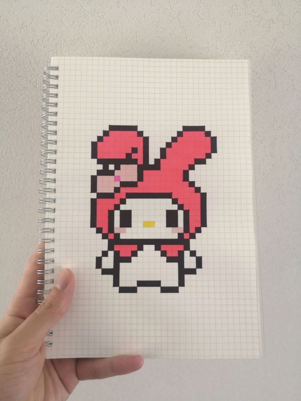 像素画:美乐蒂 网格本:b5 #像素画# #美乐蒂#