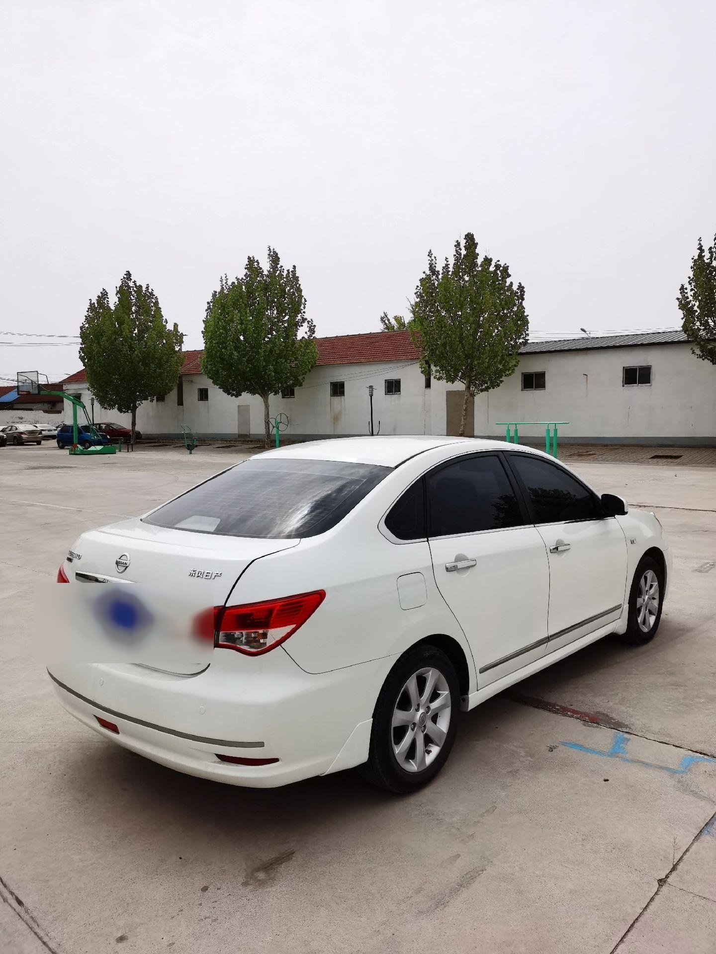 拿下尼桑经典轩逸1.6xl豪华版!新车裸车14.58万!美丽的白色!