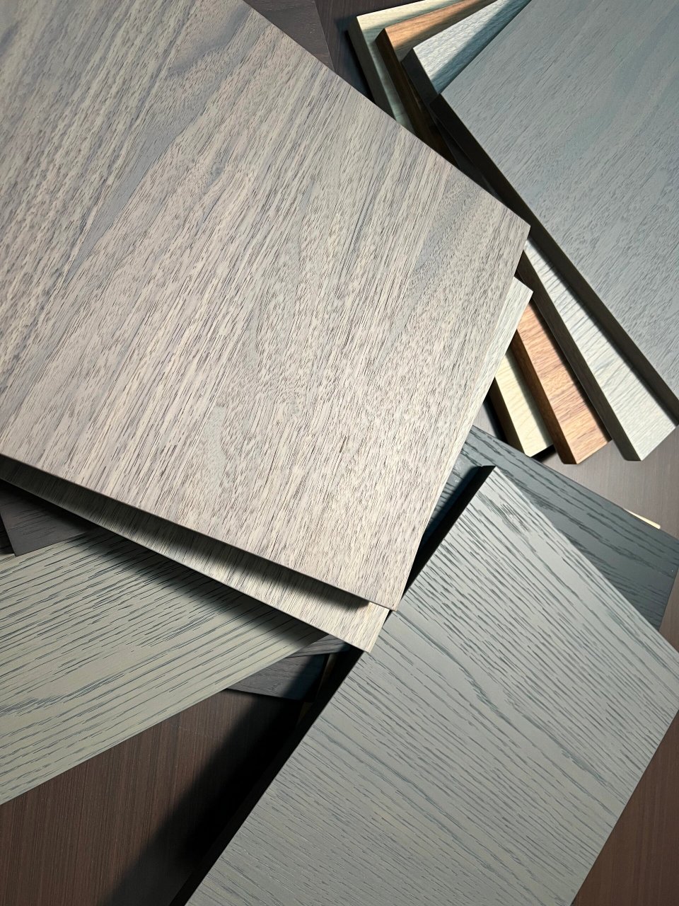 橡木直纹瞅瞅!质感细腻,纹理清晰 ?