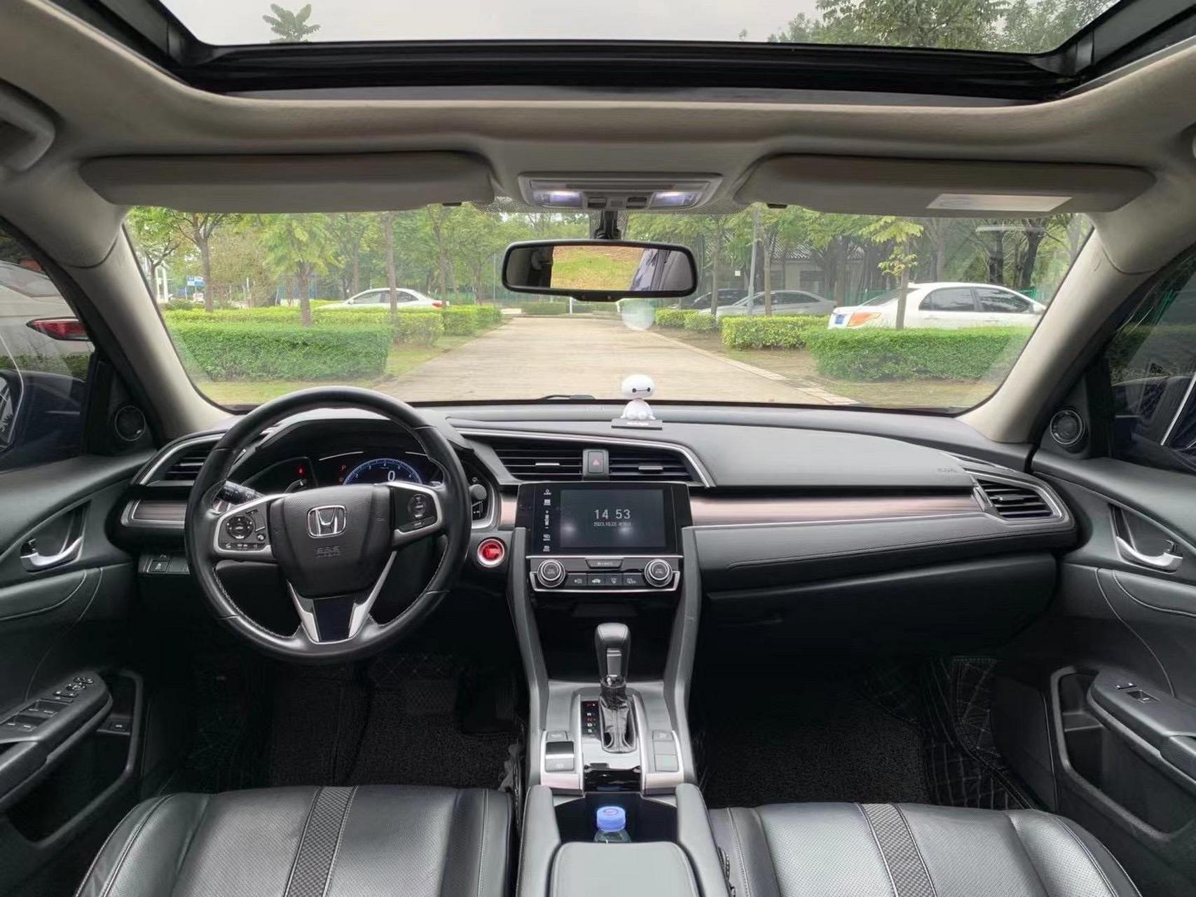 拿下19款19年上牌本田思域1.