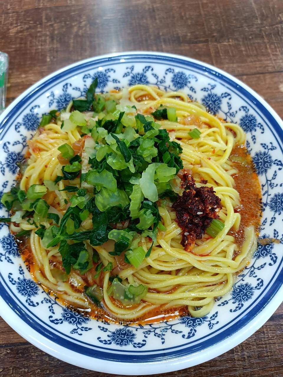 乌鲁木齐头条 晚上如果不想做饭,不想吃饭,来一份黄面,3串烤肉,不到20