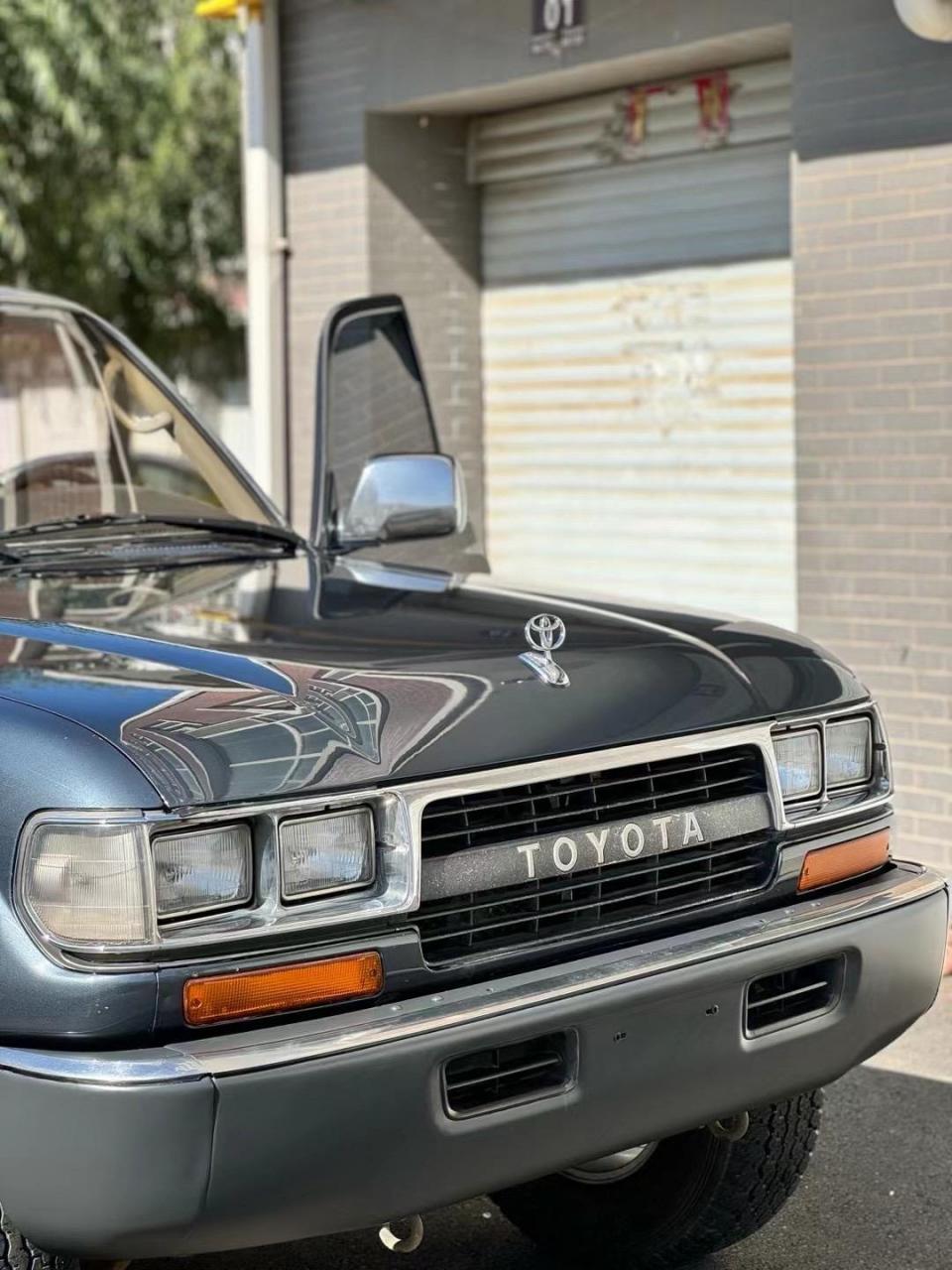 新到1993年丰田4500.lc80极品车况!