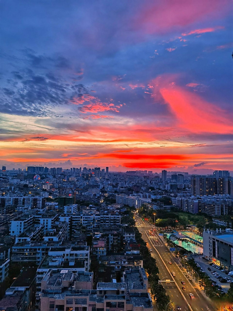 秋·火烧云 城市之最美晚霞  城市风景照欣赏