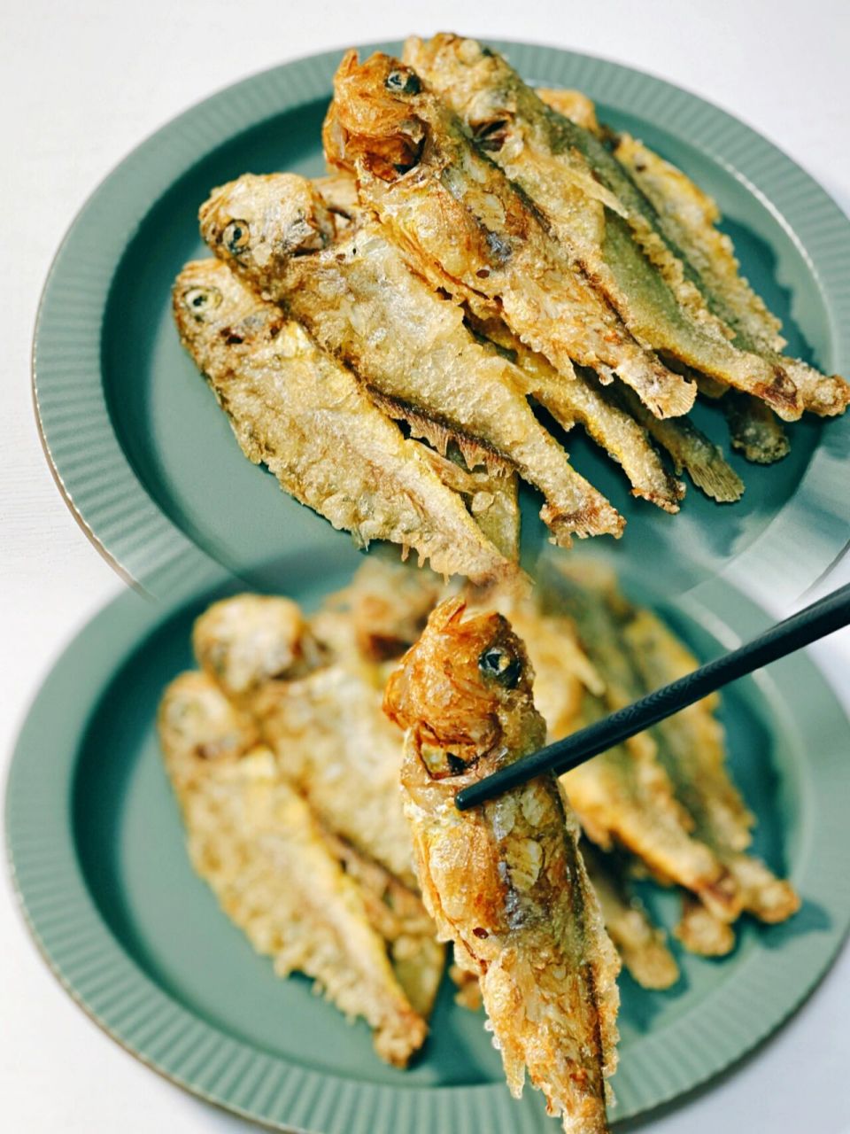 干炸香酥小黄鱼,吃起来喷喷香!