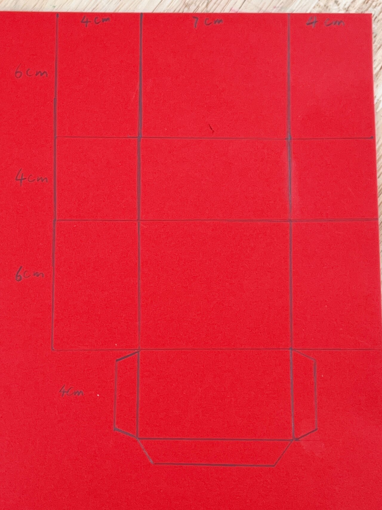 盒 附步骤尺寸 超喜庆又简单的桌面新年手工~兔子立牌的教程也在里面