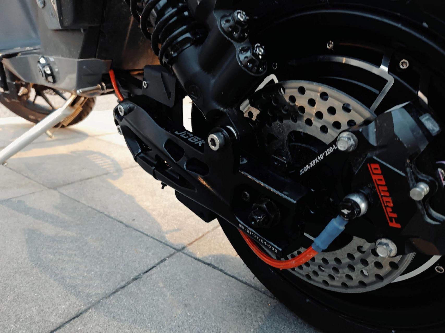 来自小牛gova g2的改装案例,改装这个小车的少之又少.