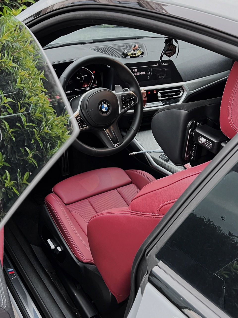 宝马4系|火山红内饰分享(含装饰分享 虽然好多人说红内很土 但是我很