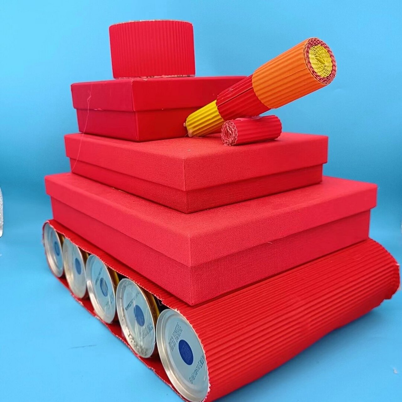 航天火箭模型手工 幼儿园手工作业,航天主题手工作品,立体手工