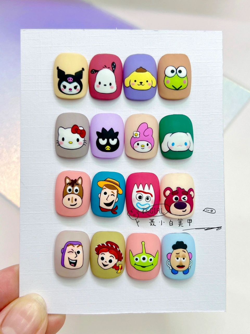 手绘简单动漫卡通美甲简单卡通控笔线条