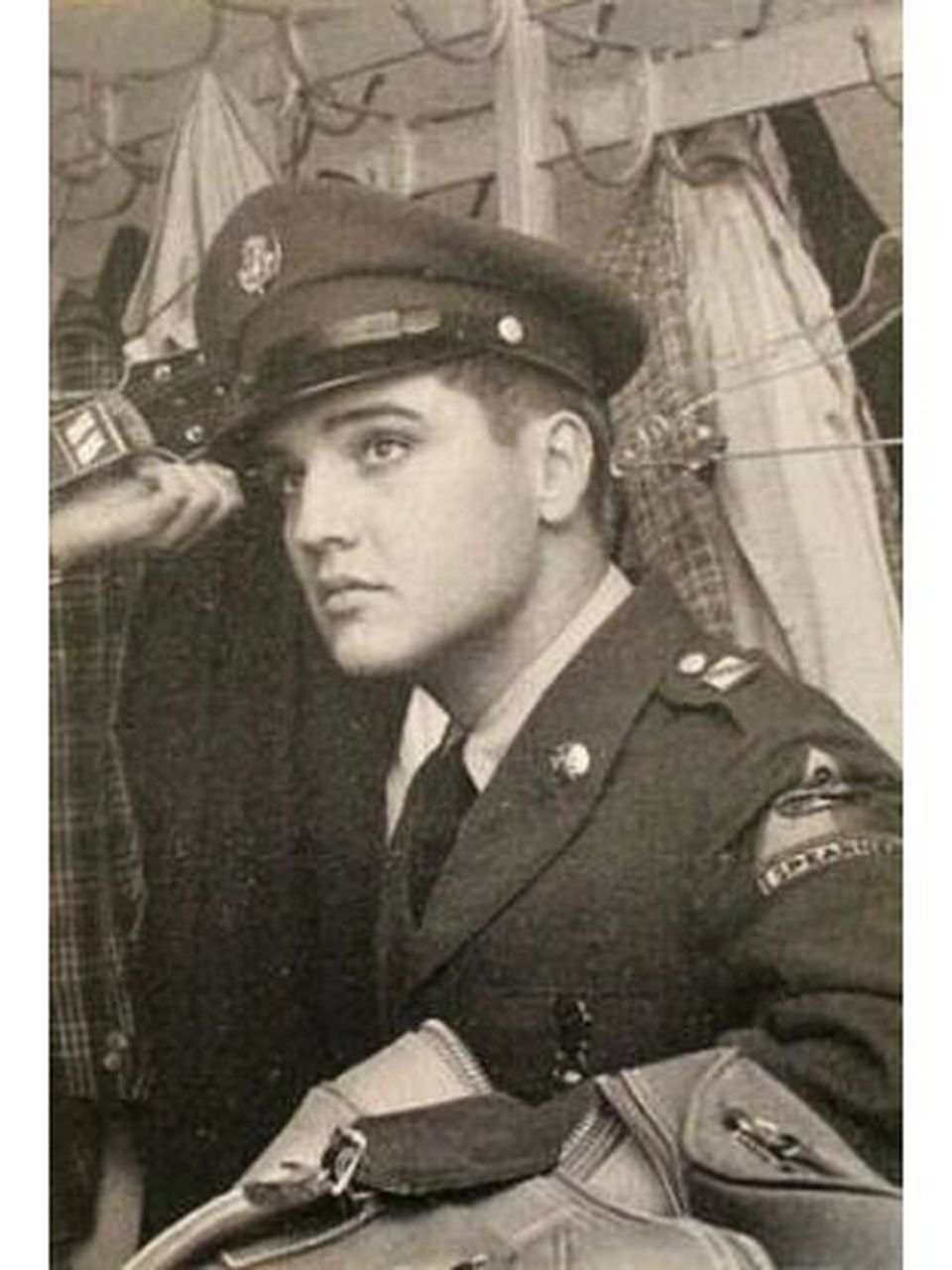 年轻时的猫王elvis presley ,50~60年代 #老照片# #猫王# #帅哥