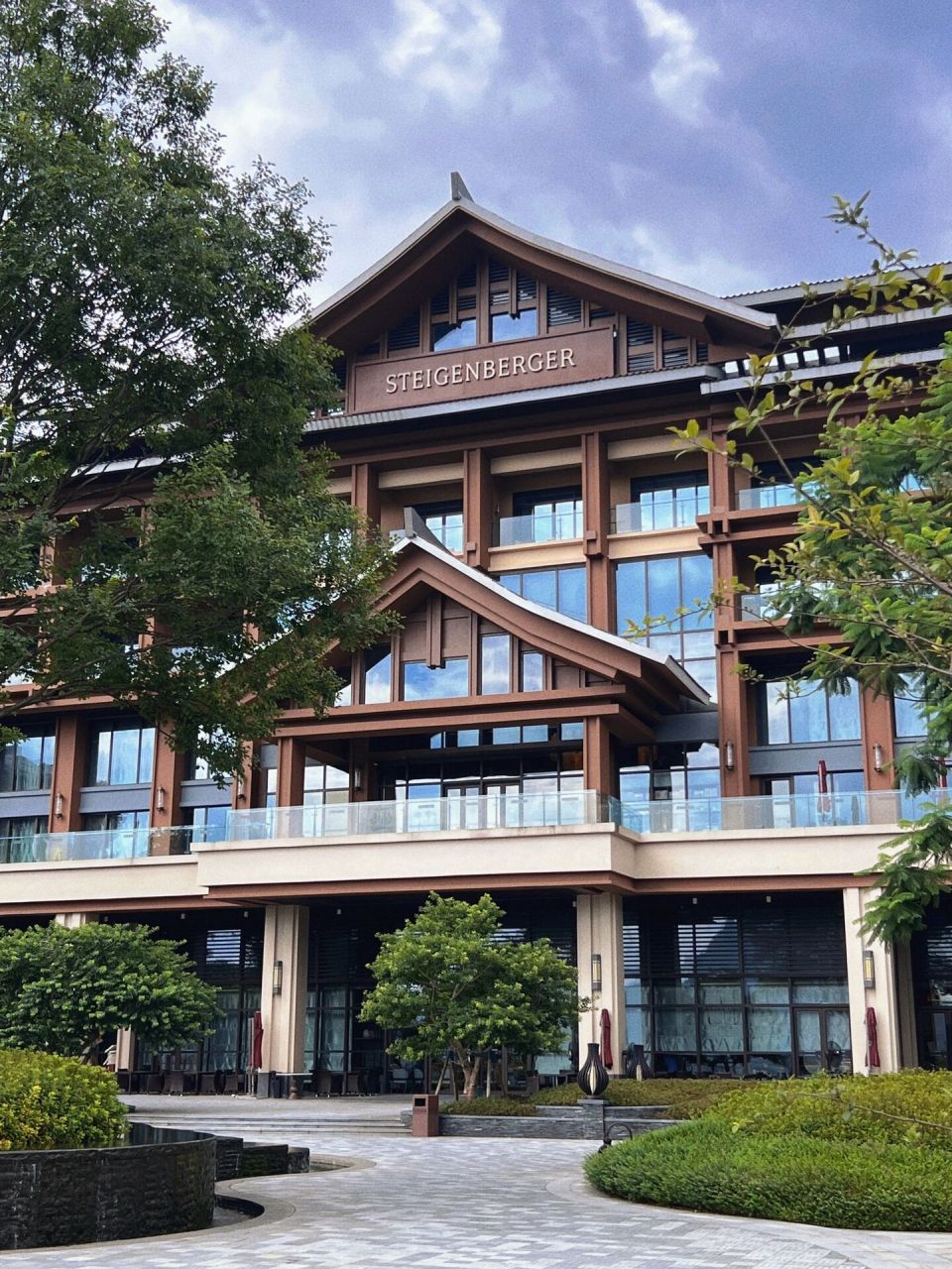 暑假亲子游在桂林融创施柏阁一站式搞定 暑假前和闺蜜都不约而同想带