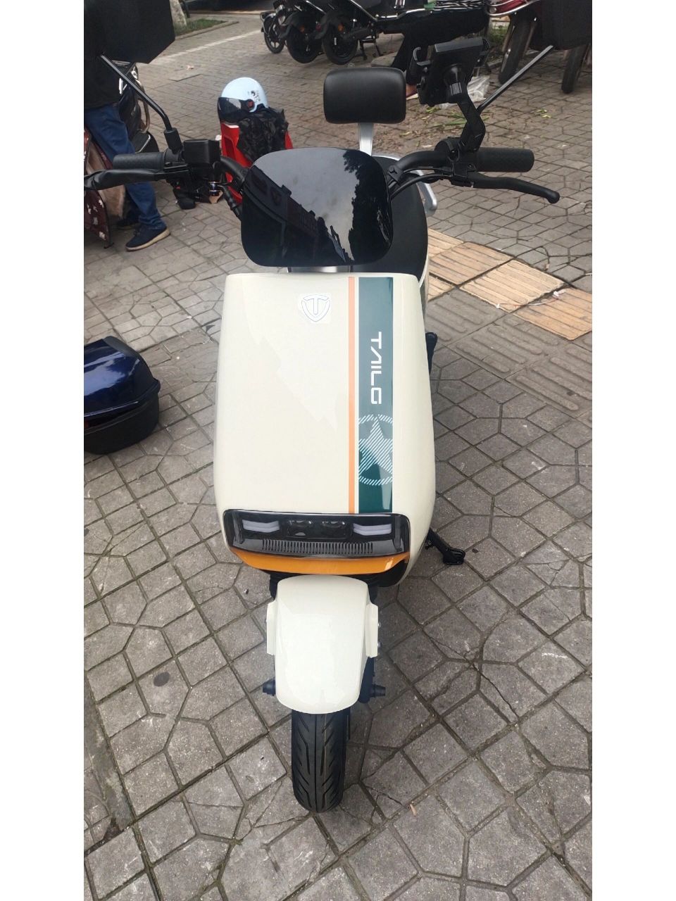 台铃-长续航电动车 活动车型星河eb走起来!感谢帅哥美女支持!