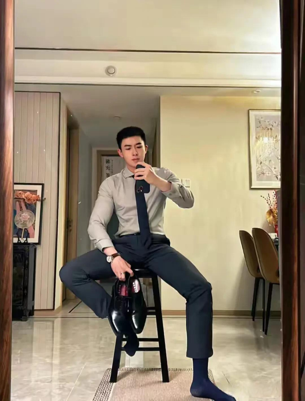 老陈爱穿正装 尽显型男魅力 套装西服帅哥 魅力型男大讨论 西装杀不