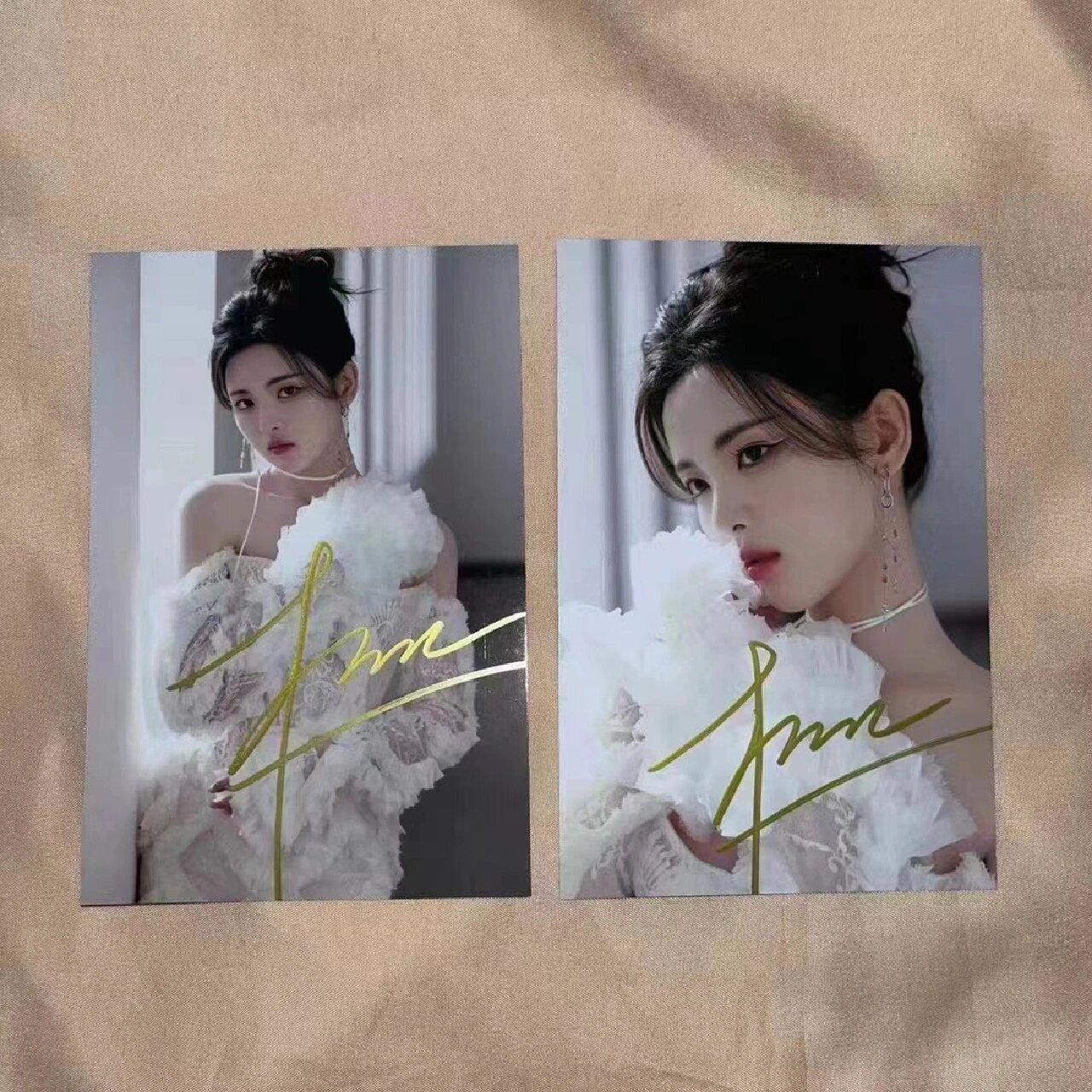 杨超越签名照06