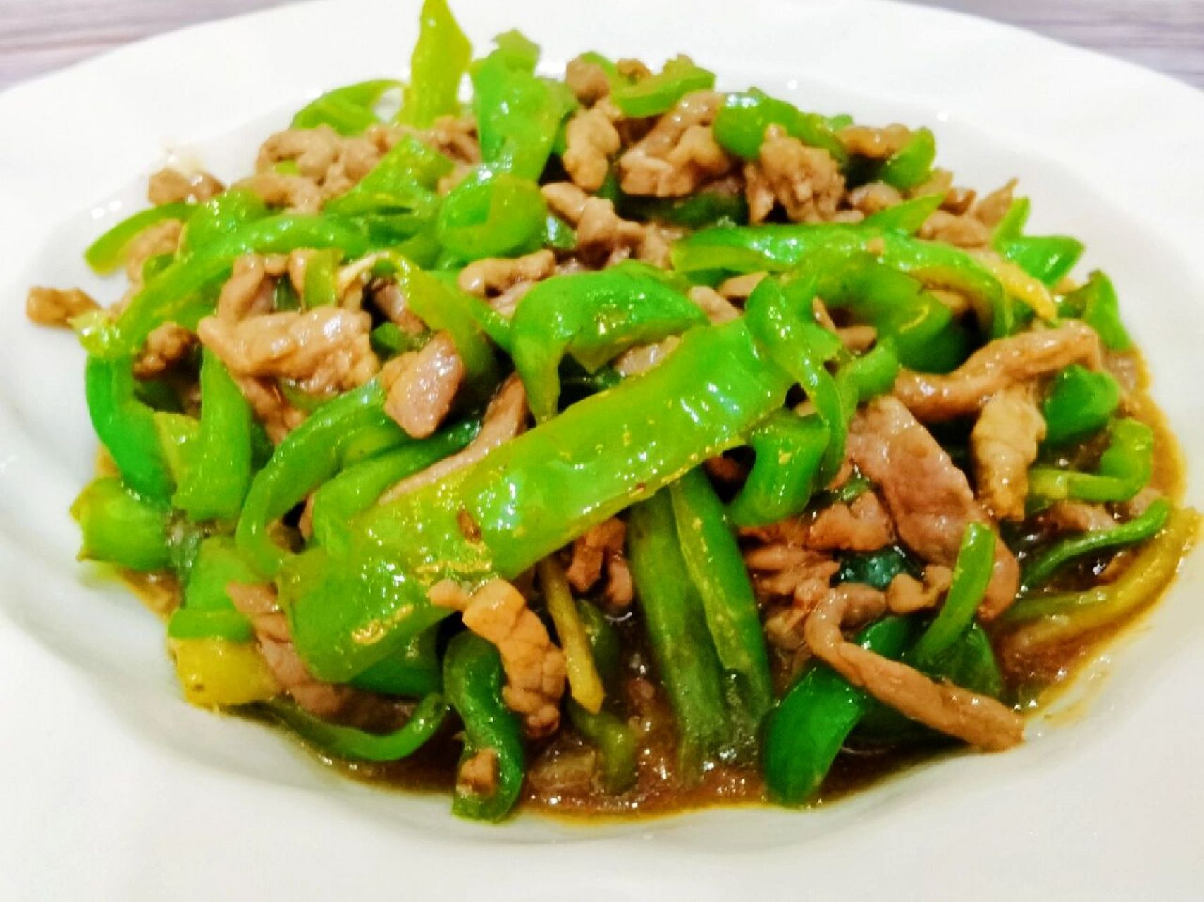 居家美食实用手册#笔记灵感# 节日家常快手菜/青椒牛肉丝 (一)准备