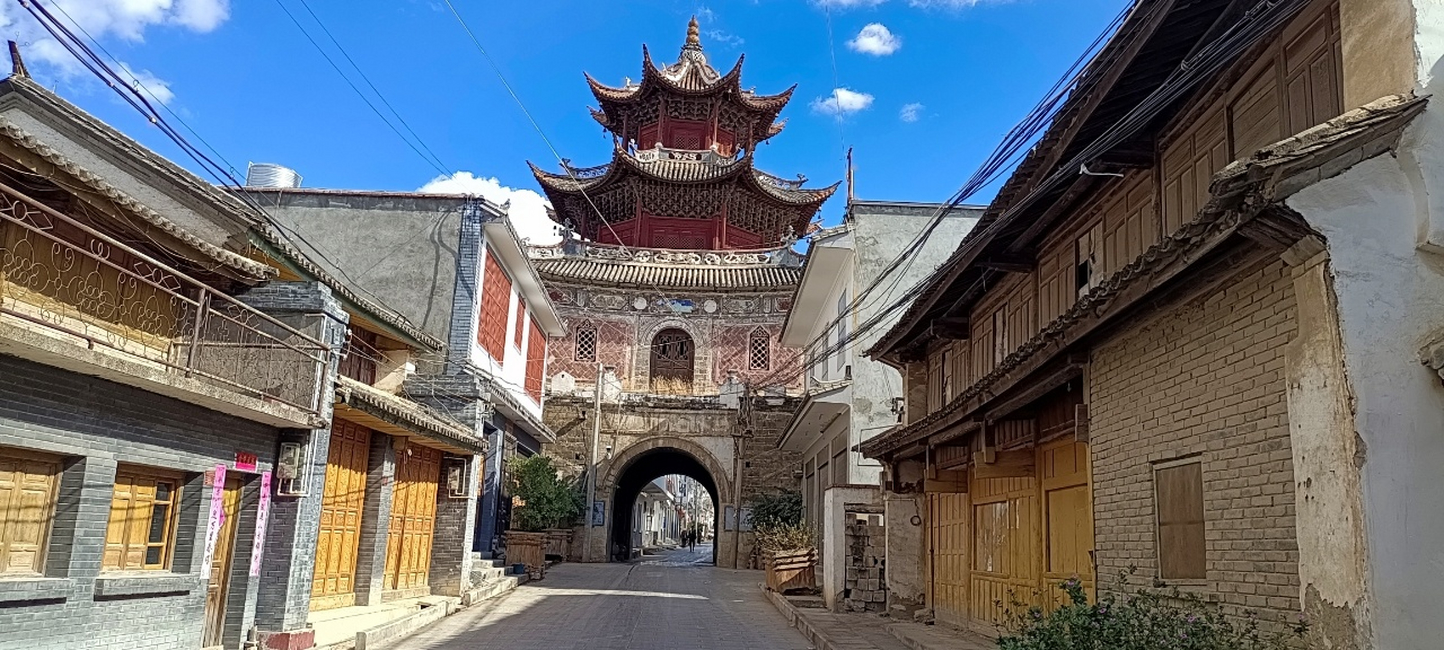 云南宾川州城古镇 位于云南省大理市宾川县中部.