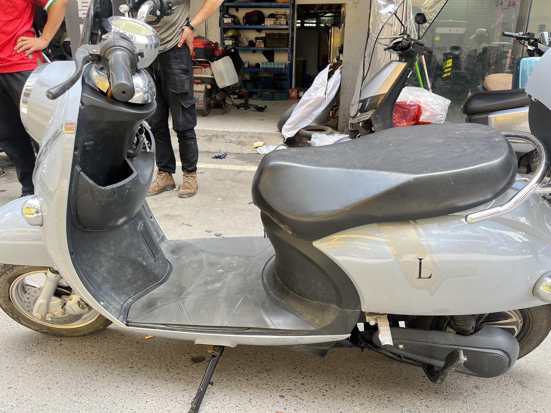 72v安尔达电动车