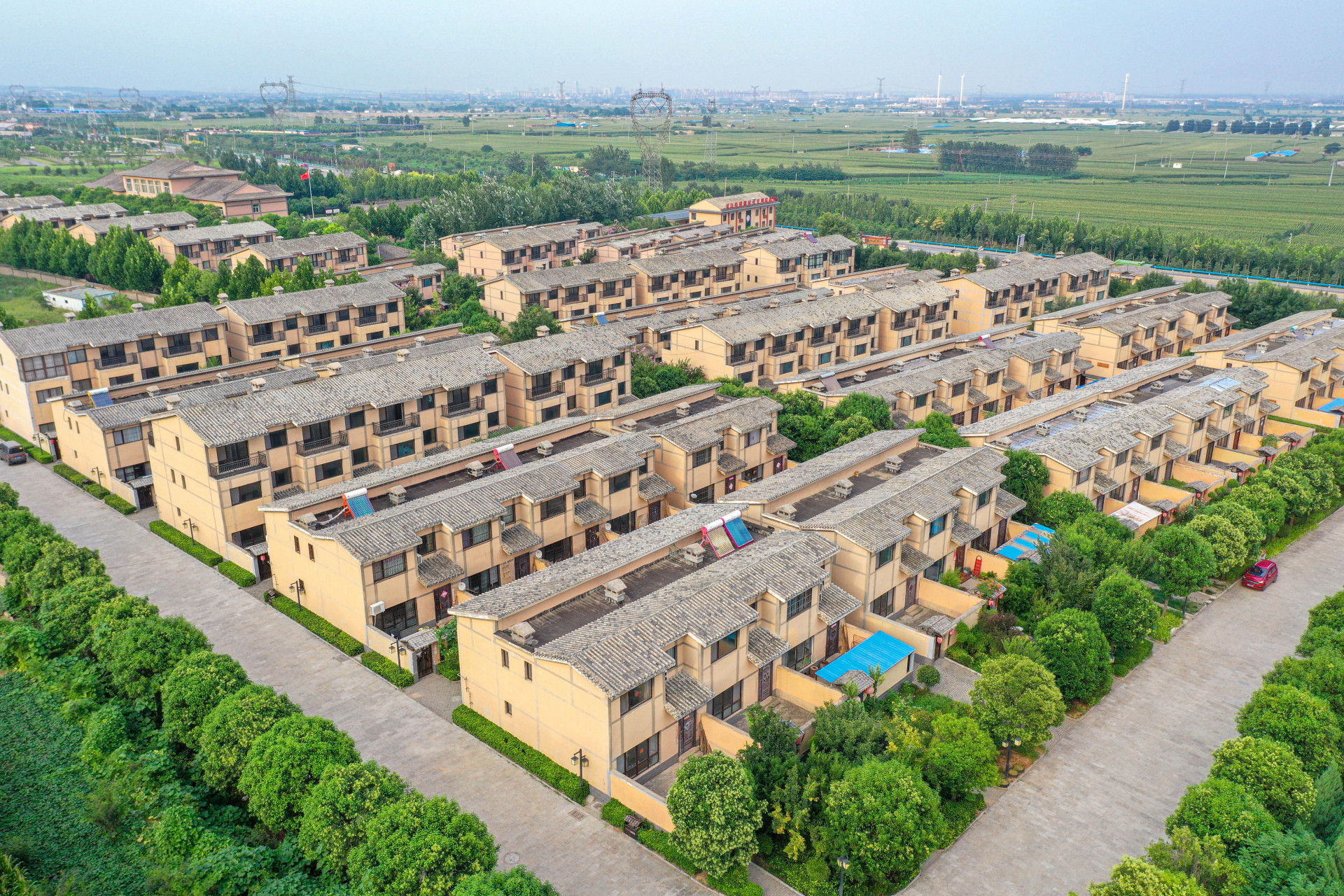 【淇县村规民约"约"出和美乡村新路径】夏日风起,漫步在淇县高村镇思