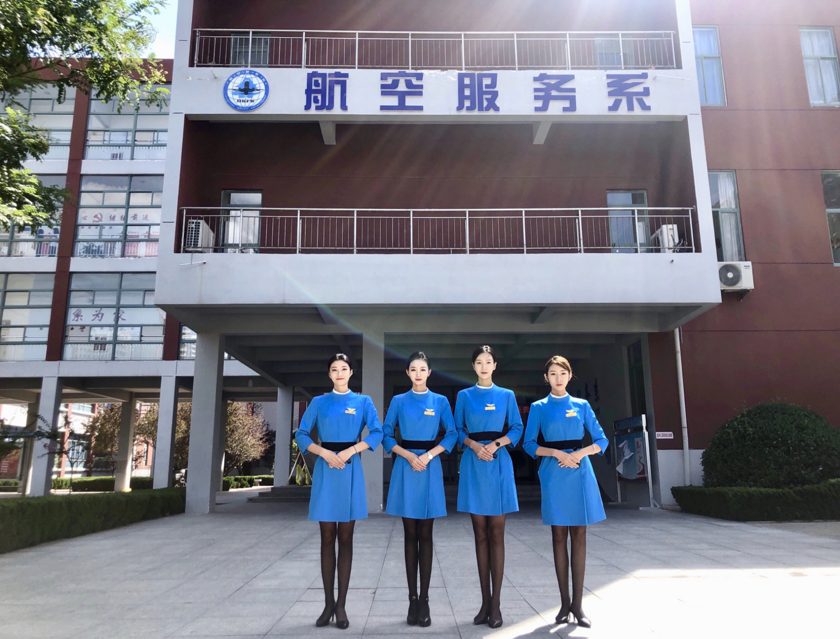 烟台工程职业技术学院 烟台工程职业技术学院是烟台首家开设空中乘务