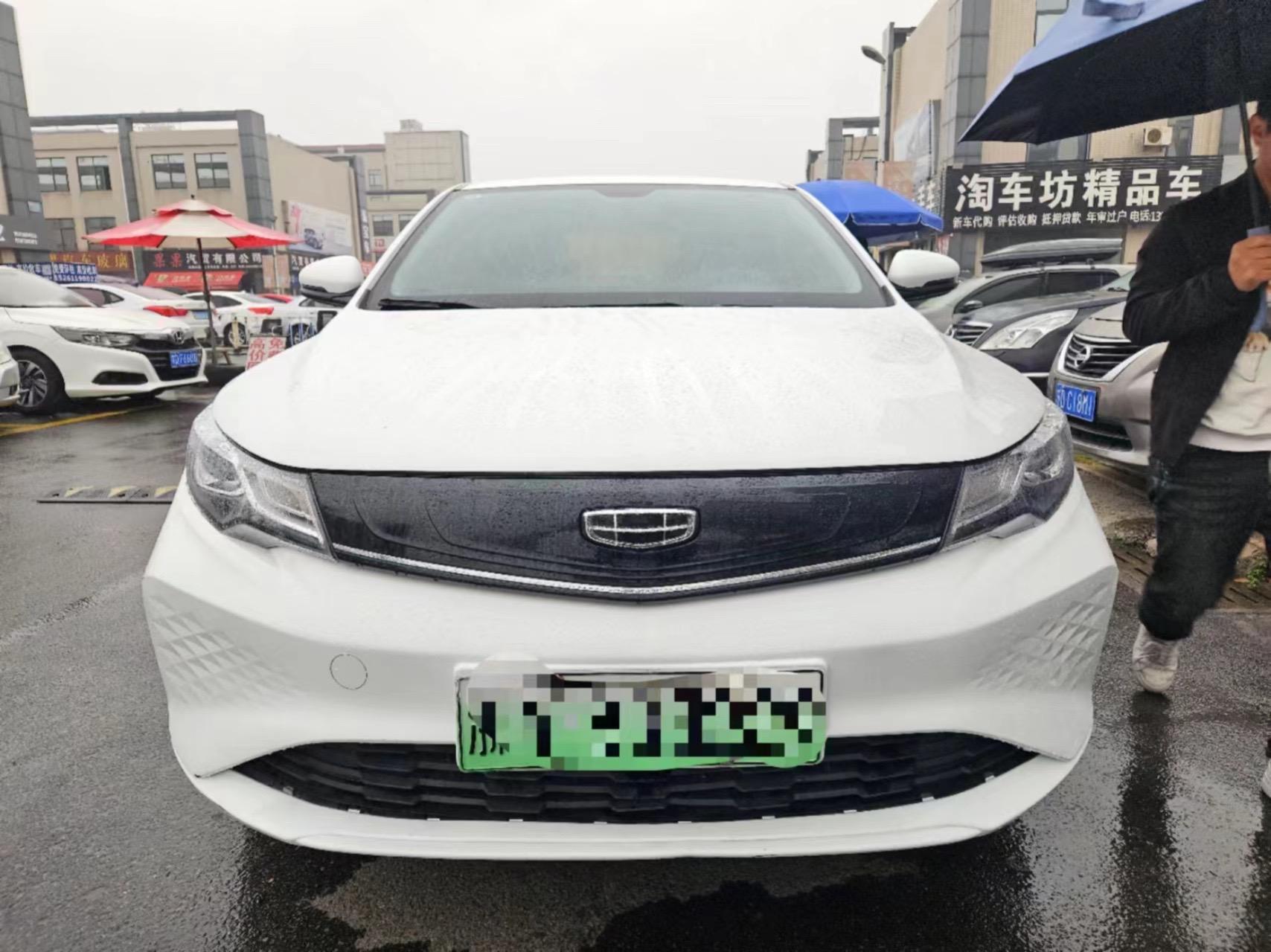 新到23年吉利帝豪evpro续航430 车况原版原漆 实表6万公里 价格不贵