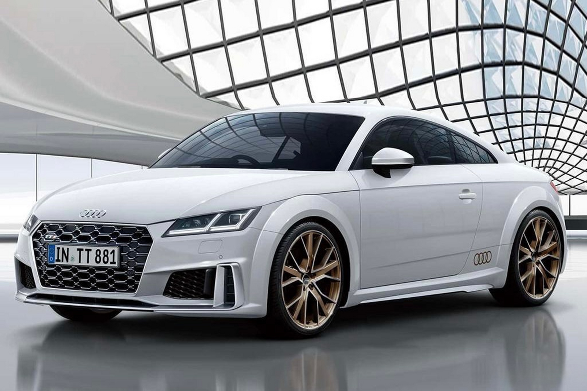 奥迪tts纪念版官图发布:预计年内停产】日前,奥迪官方发布一组奥迪tts