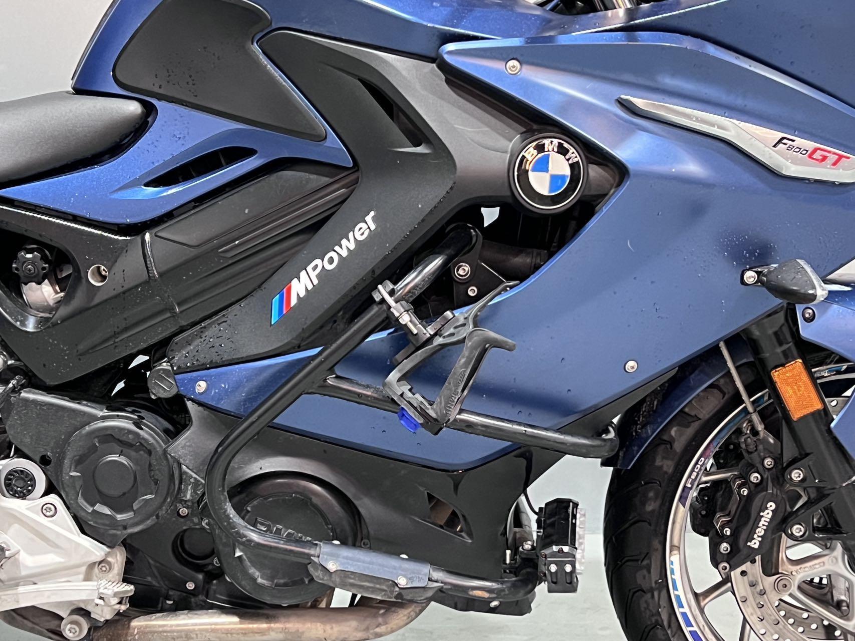 大贸:准2019年宝马f800gt 2018年底上牌,改装全段天蝎,护杠,射灯,三箱