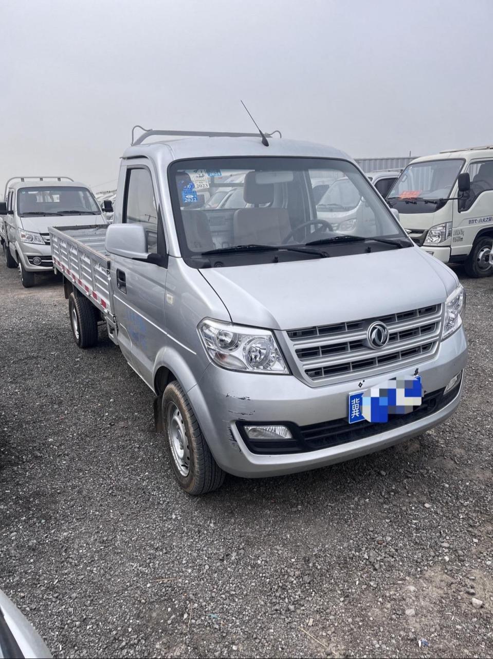 新到东风小康c31单排 2020年1月上牌 验车保险一整年 发动机1.