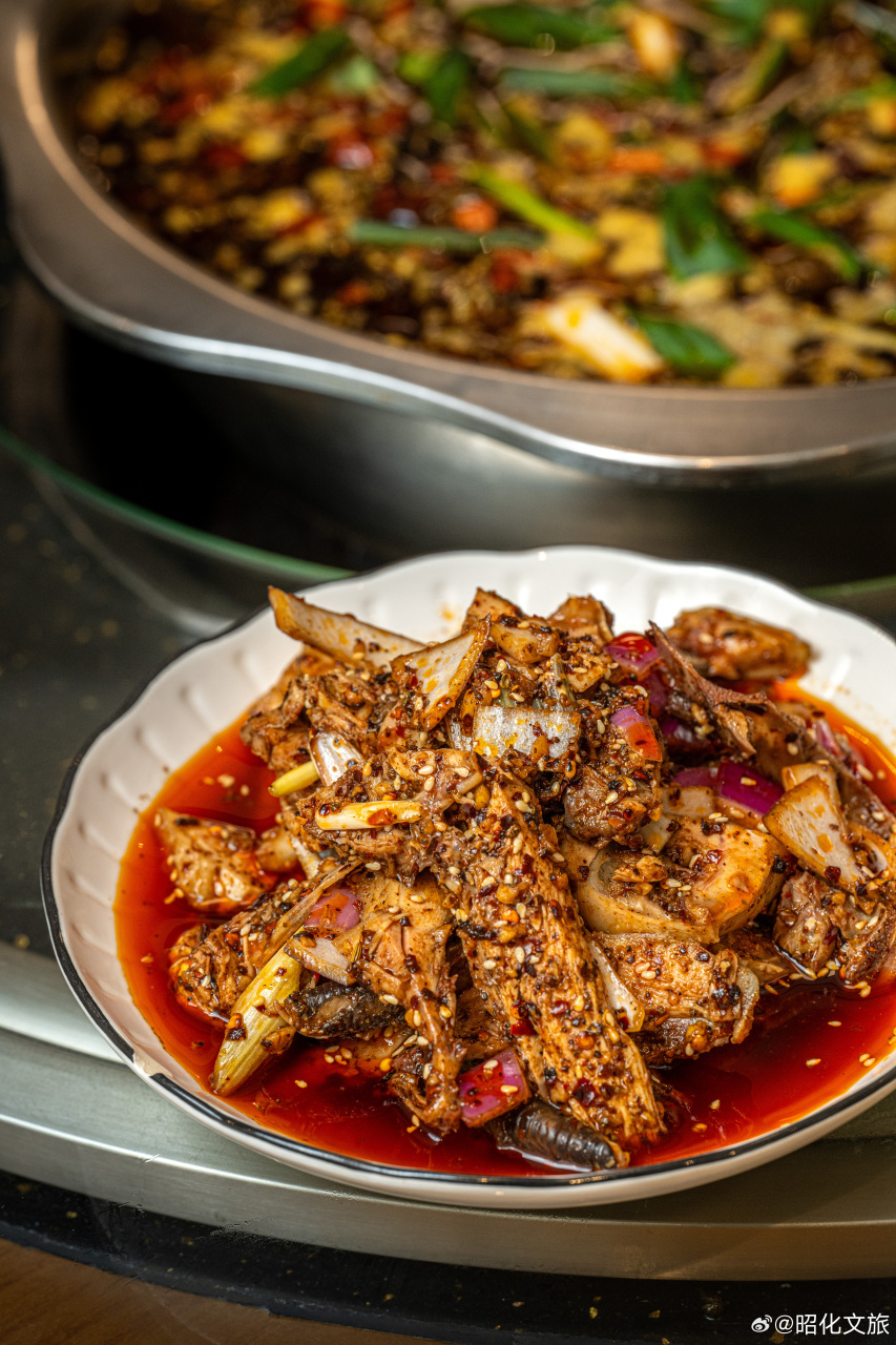 【昭化美食推荐】——李老三鱼庄,昭化古城的街头巷尾,早已被鲜香劲爽