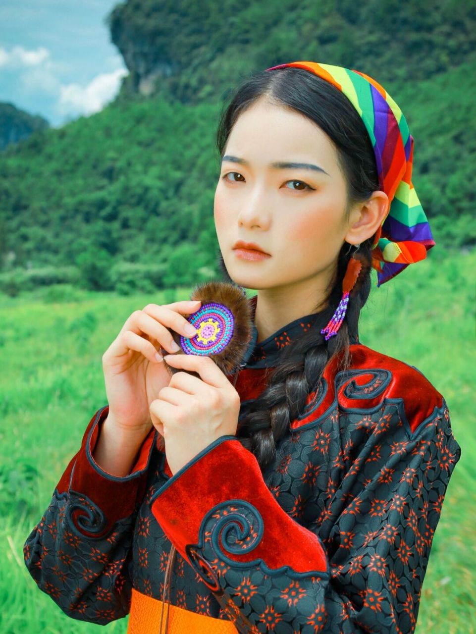 ❤️鄂温克族简介: 作为一个跨界民族,国内的鄂温克族主要聚居在