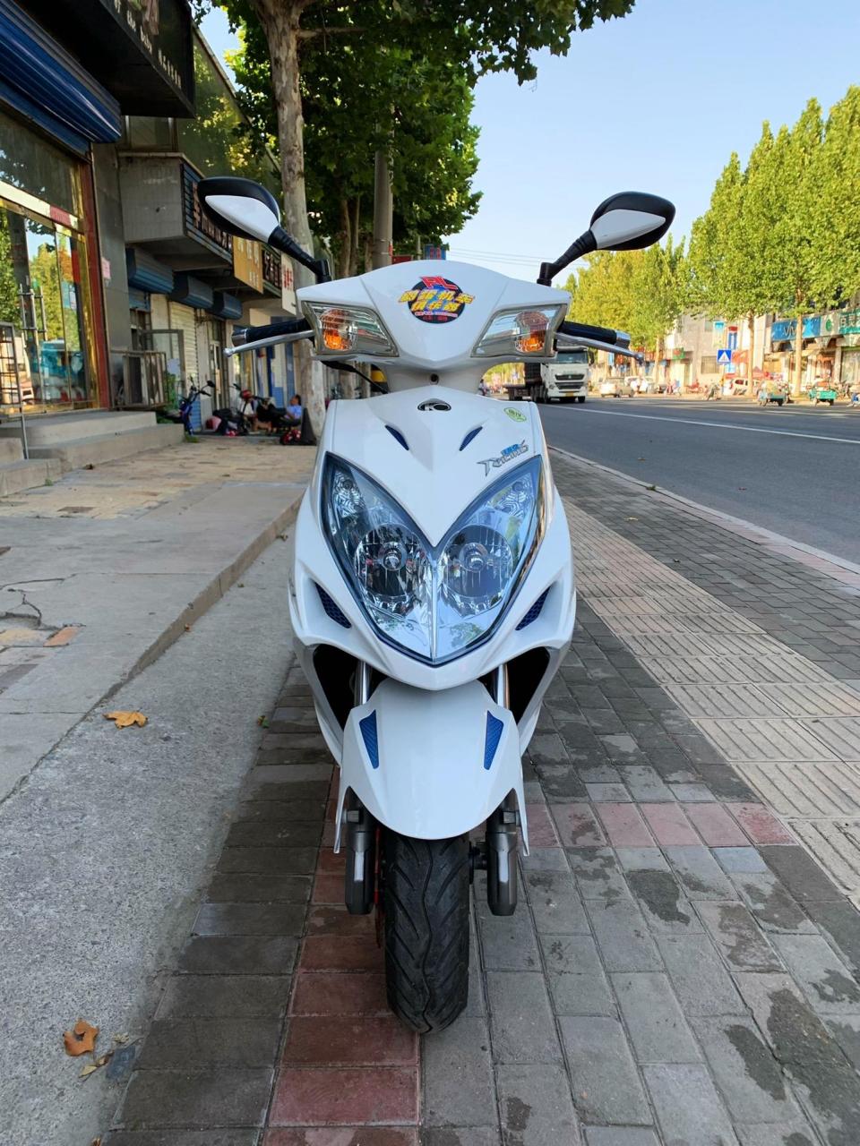 光阳弯道情人 kcc,abs版,国四电喷,战斧发动机,四气门陶瓷气缸150cc