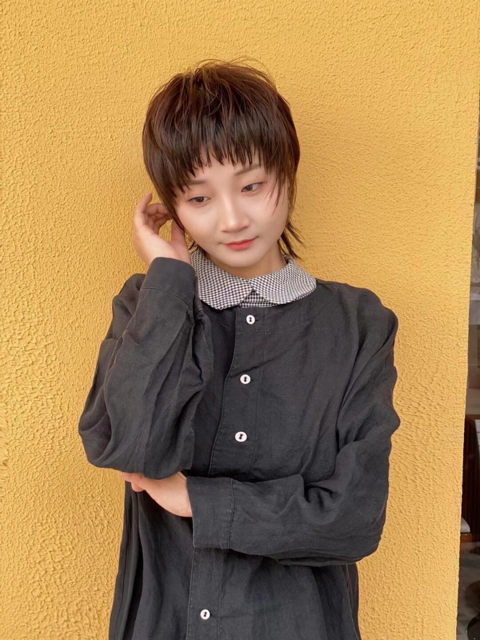 2023减龄短发 2023减龄短发适合20岁至35岁左右的女性超级减龄的一款