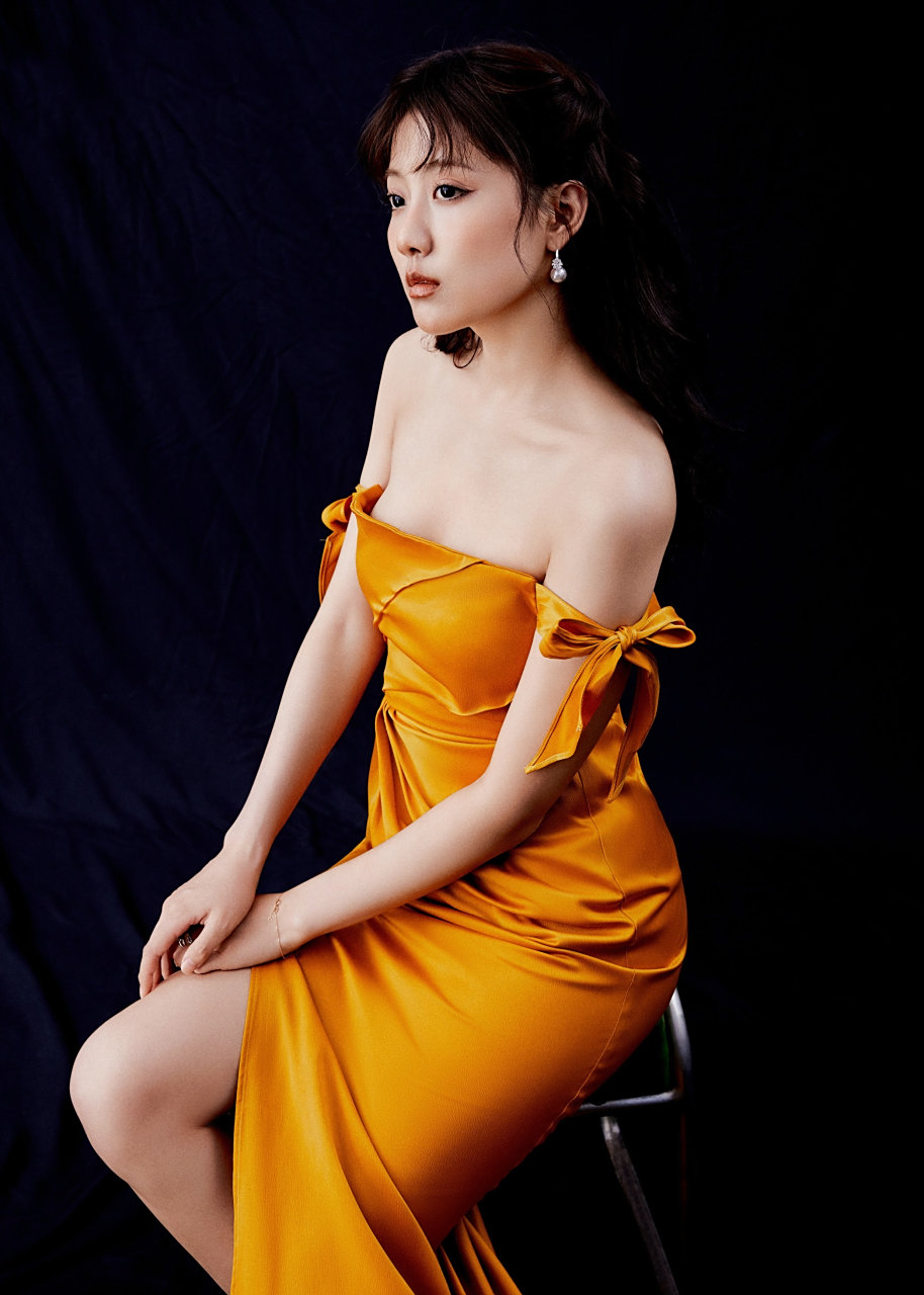 李艺彤油画感写真大片图集